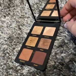 Bare Minerals Latte eyeshadow palette